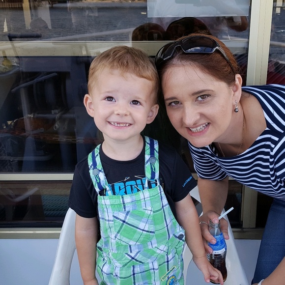 Meet your Posher, Alina - Picture 1 of 1